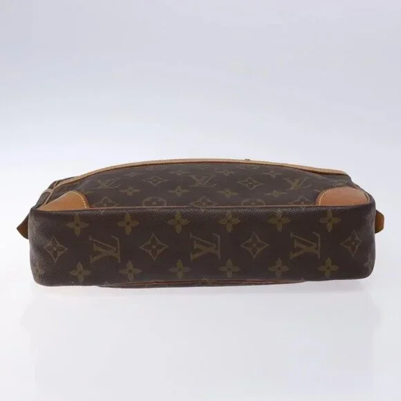 LOUIS VUITTON Monogram Compiegne 28 Clutch Bag - Picture 5 of 16
